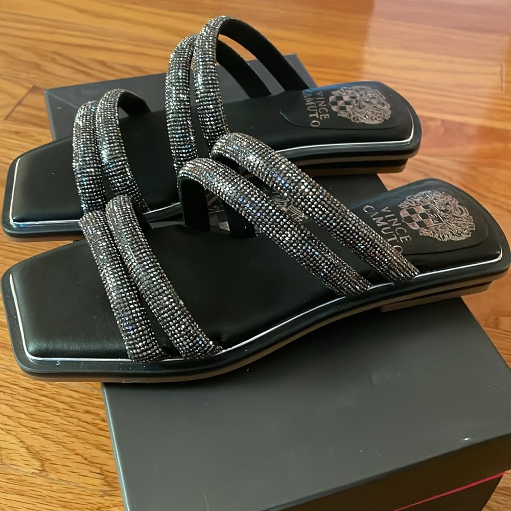 Sandals - Picture 3 of 7